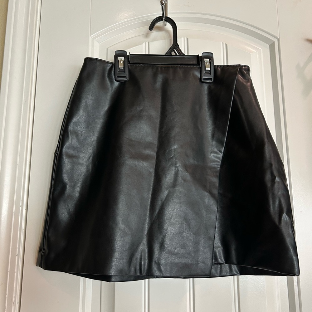 Abercrombie & Fitch Leather-Look Black Mini Skirt